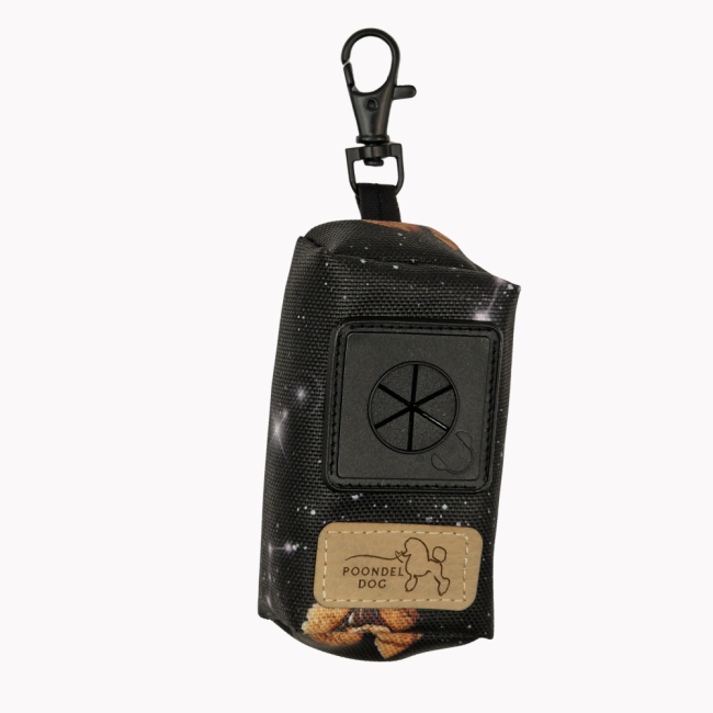 etui na kupoworek cosmic poodle poondel dog.png