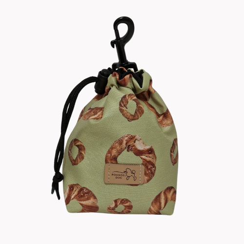 saszetka na smaczki psiowarzanki poondel dog.png