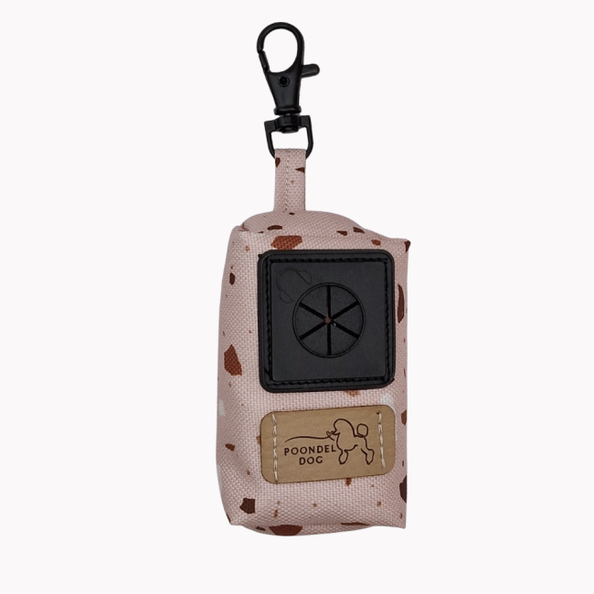 etui na kupoworek dogstriko beige poondel dog.png