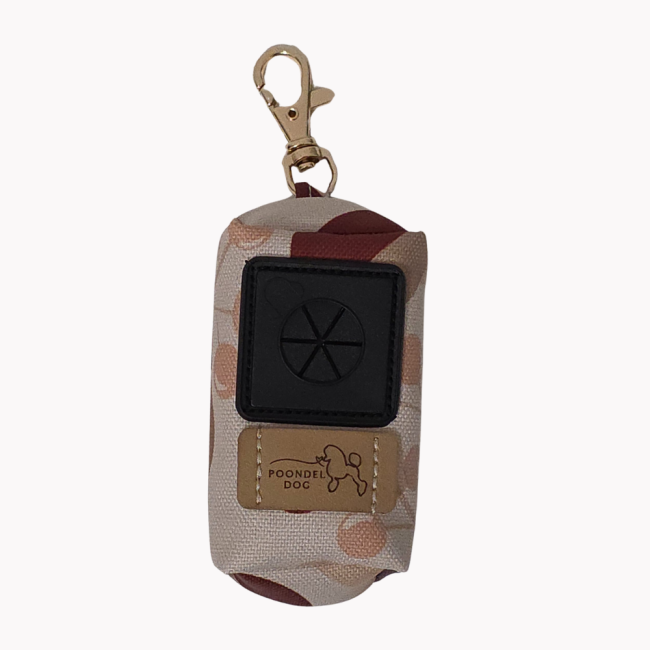 etui na kupoworek fall vibe poondel dog.png